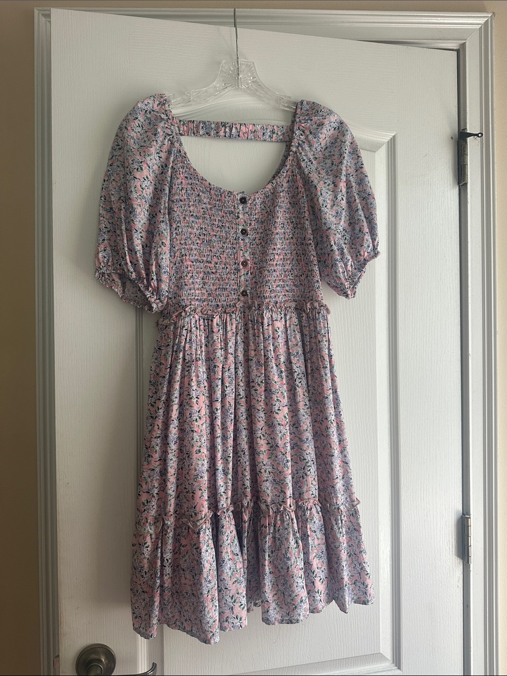 Women’s Pink Floral Puff Sleeve Smocked Midi Dress